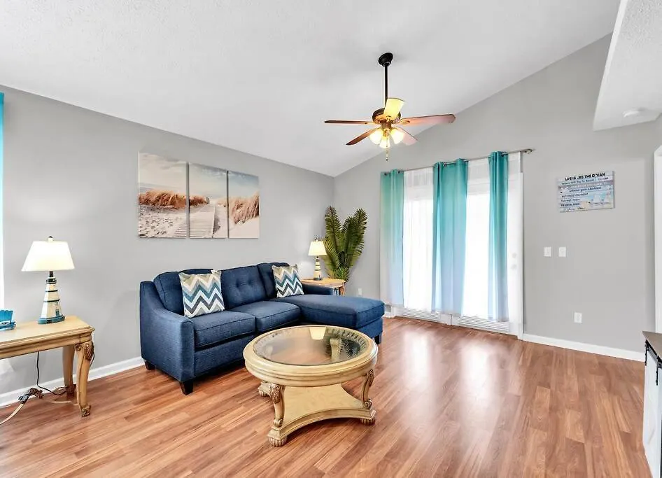Holiday home Walk 2 2Pools & Beach Front Back Covered Area Kids Rm Panama City Beach United States
