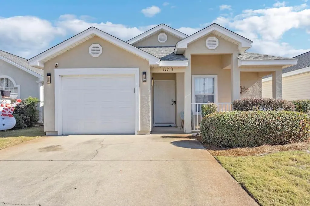 Holiday home Walk 2 2Pools & Beach Front Back Covered Area Kids Rm Panama City Beach
